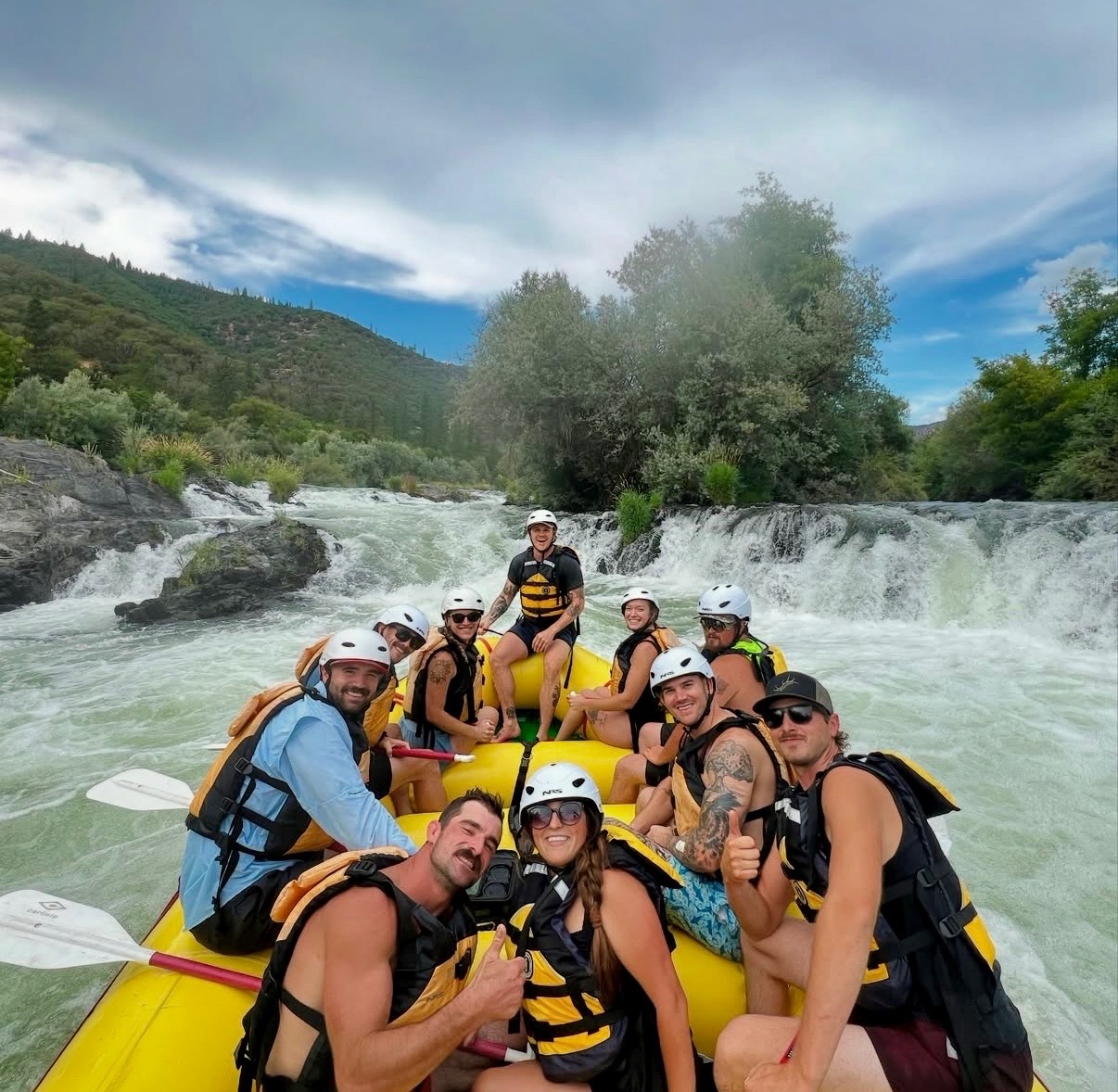 Rafting group at Nugget Falls on the full day trip